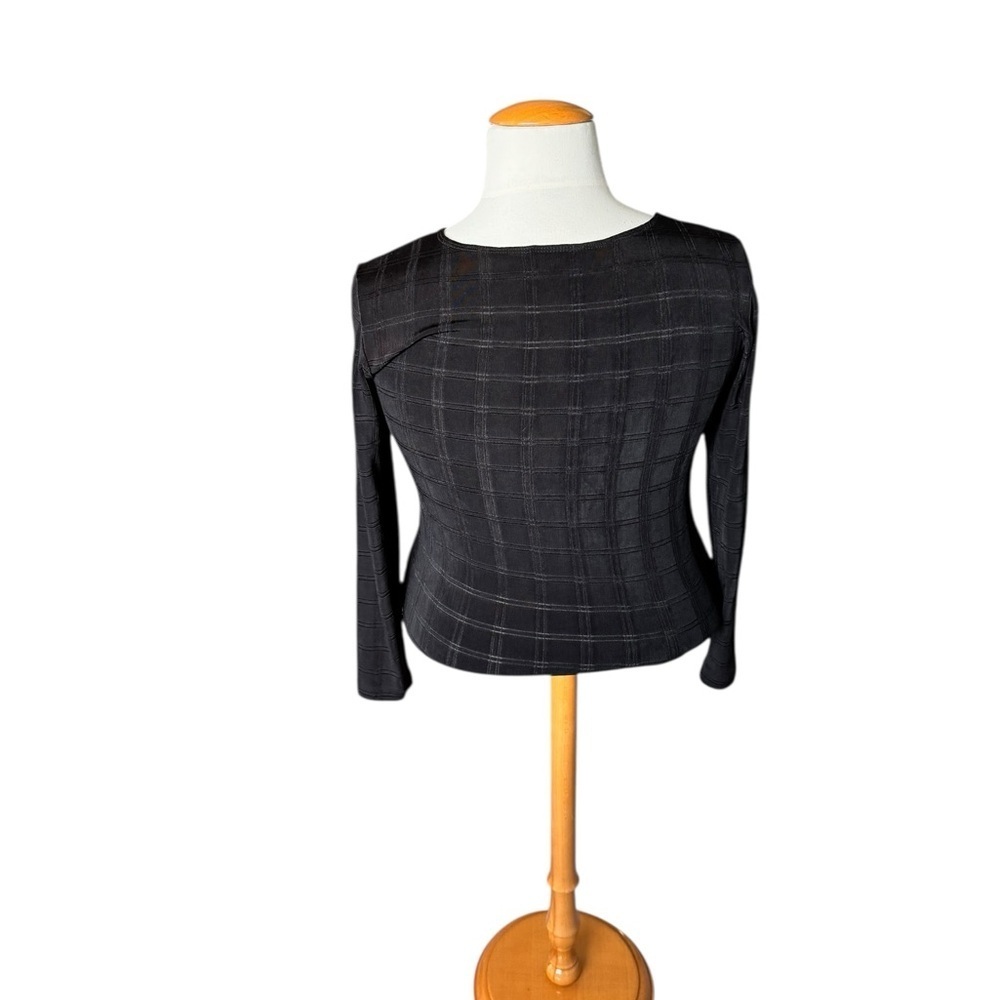 Chico’s Travelers Black Textured Grid Long Sleeve Top Size 3 Classic Minimalist - Picture 3 of 7